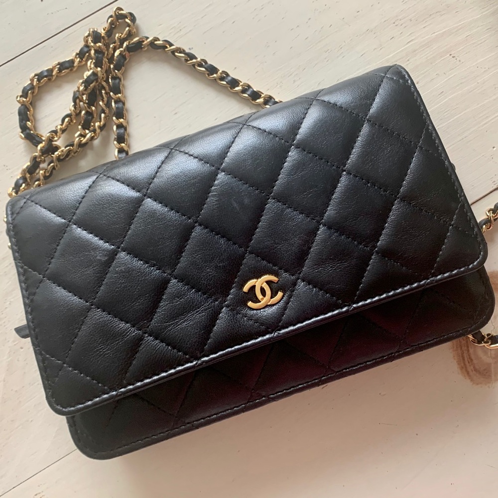 Authentic Channel O-mini black w/ gold chain purse